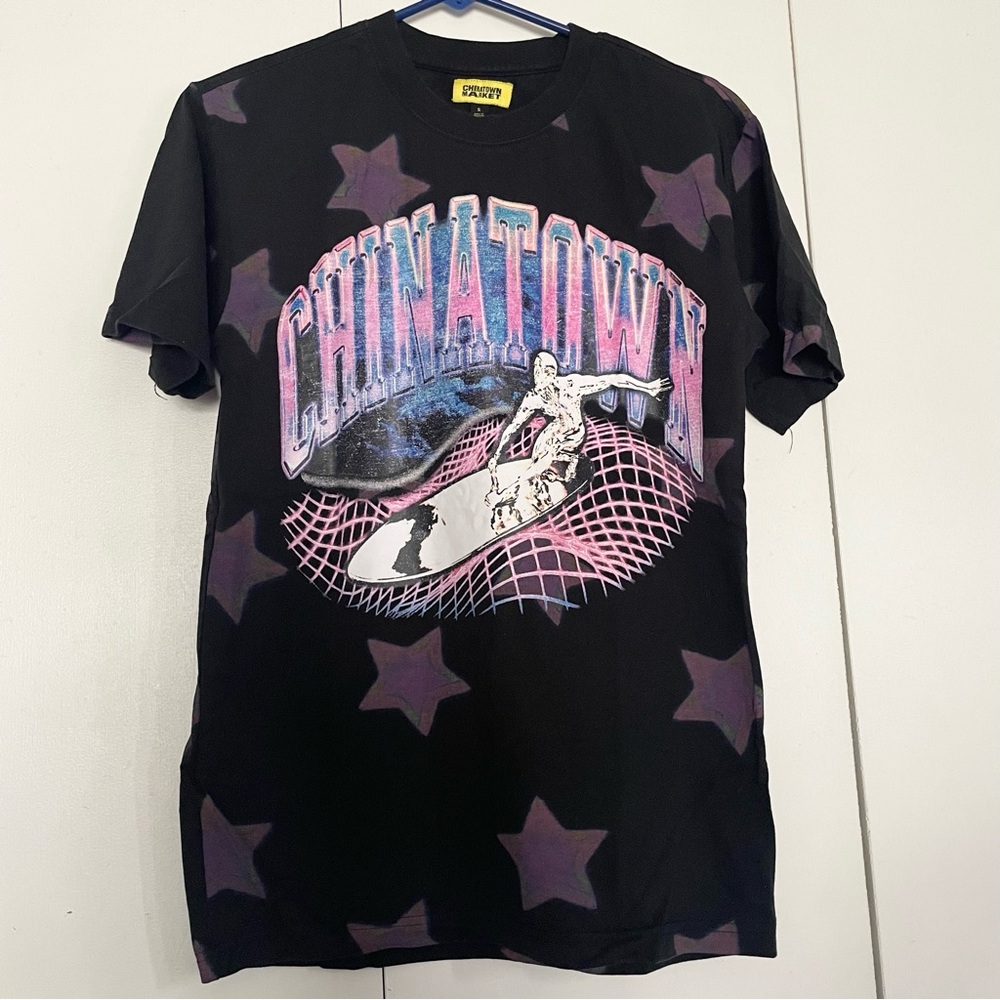 CHINATOWN MARKET RIDE THE WAVE GLITCH TEE